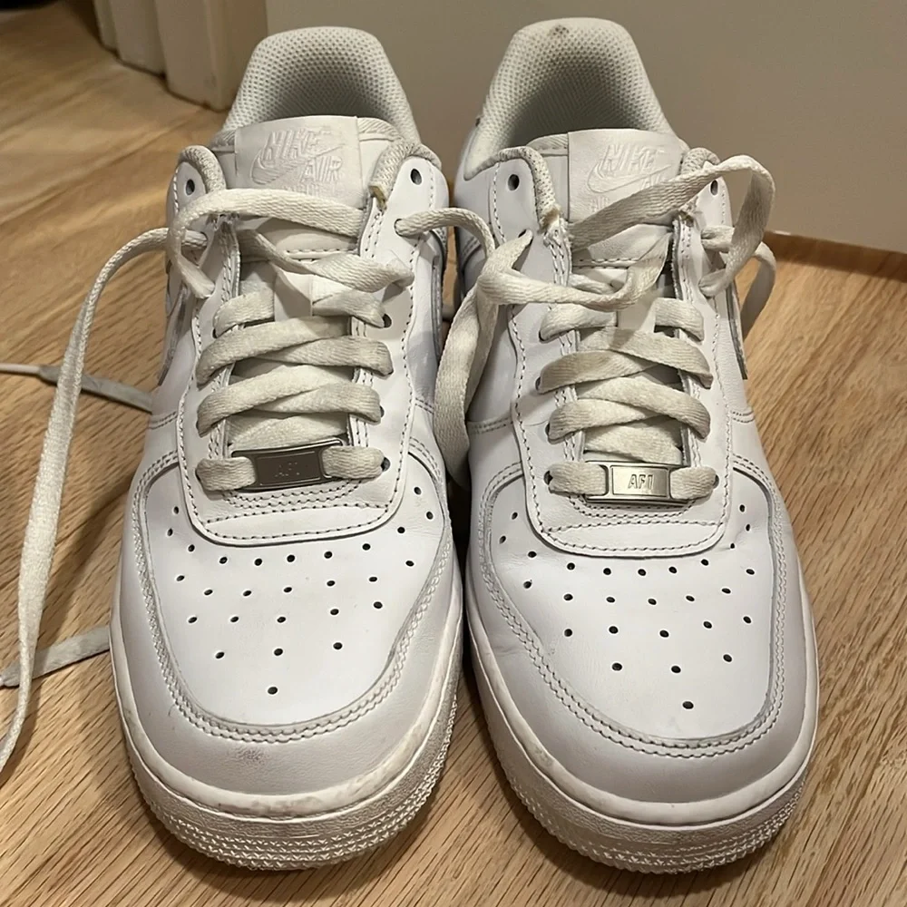 White Nike Air Force 1’s (Women’s 8) - Picture 6 of 10